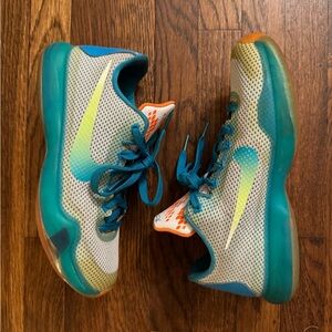 Nike Kobe 10 high drive blue lagoon youth size 6